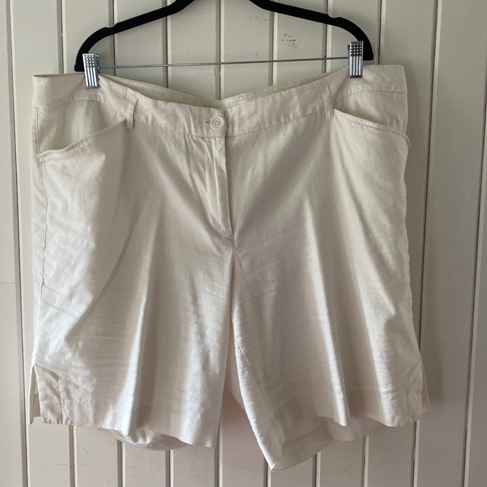 EUC white linen/cotton blend shorts